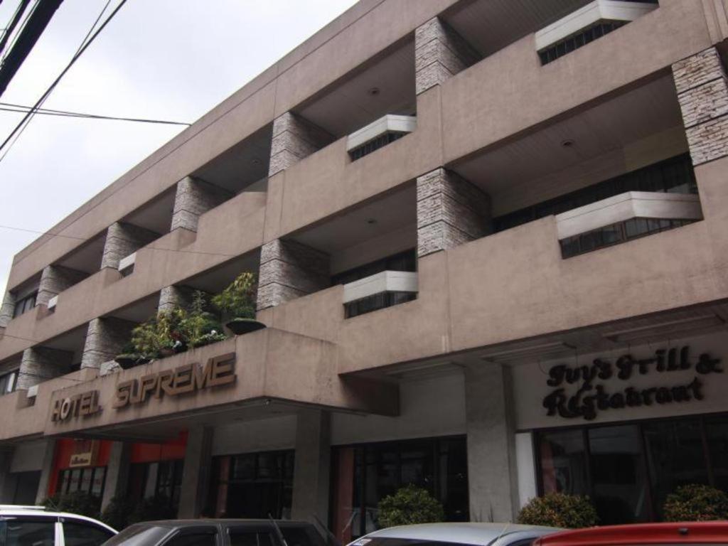 Hotel Supreme Baguio City Kültér fotó