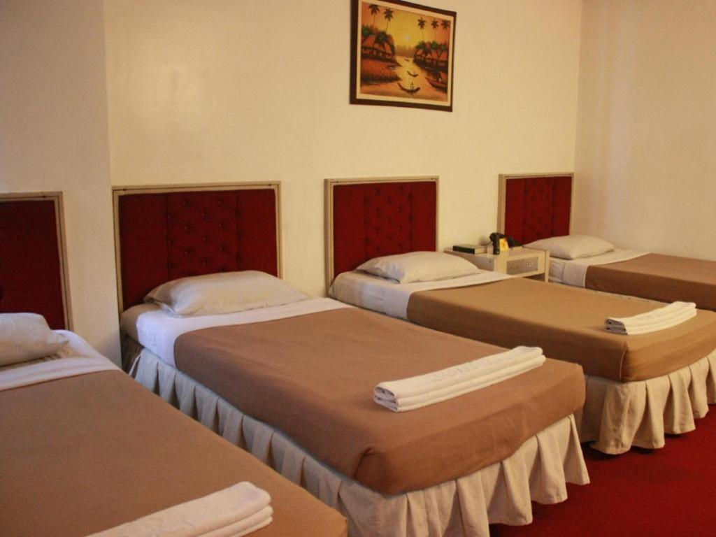 Hotel Supreme Baguio City Kültér fotó