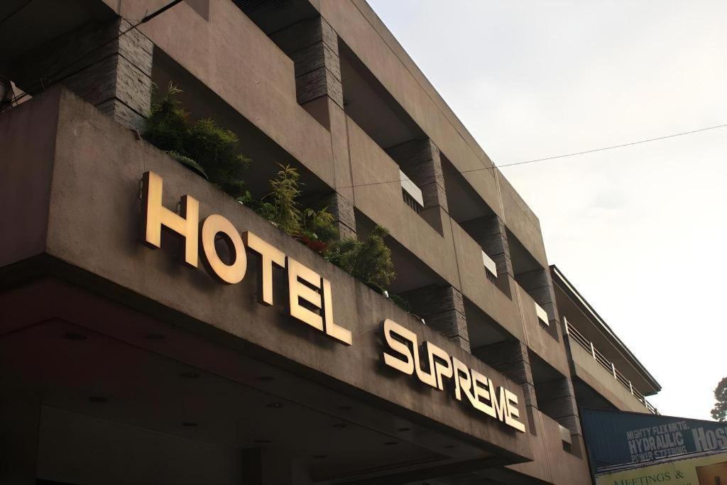 Hotel Supreme Baguio City Kültér fotó