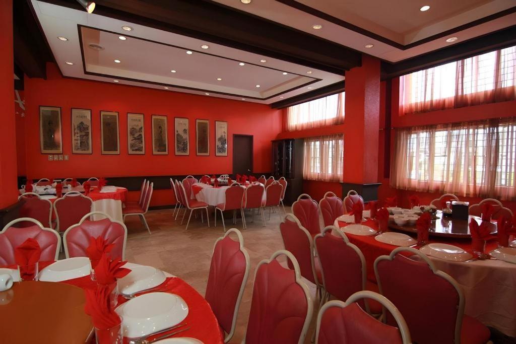 Hotel Supreme Baguio City Kültér fotó