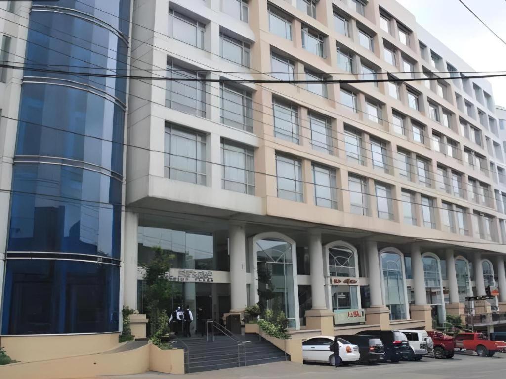 Hotel Supreme Baguio City Kültér fotó